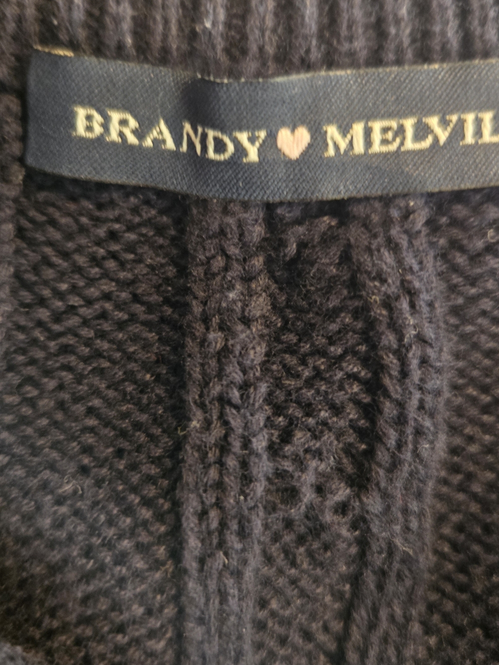 Brandy Melville Navy Cable Knit V-Neck Sweater - Picture 5 of 6